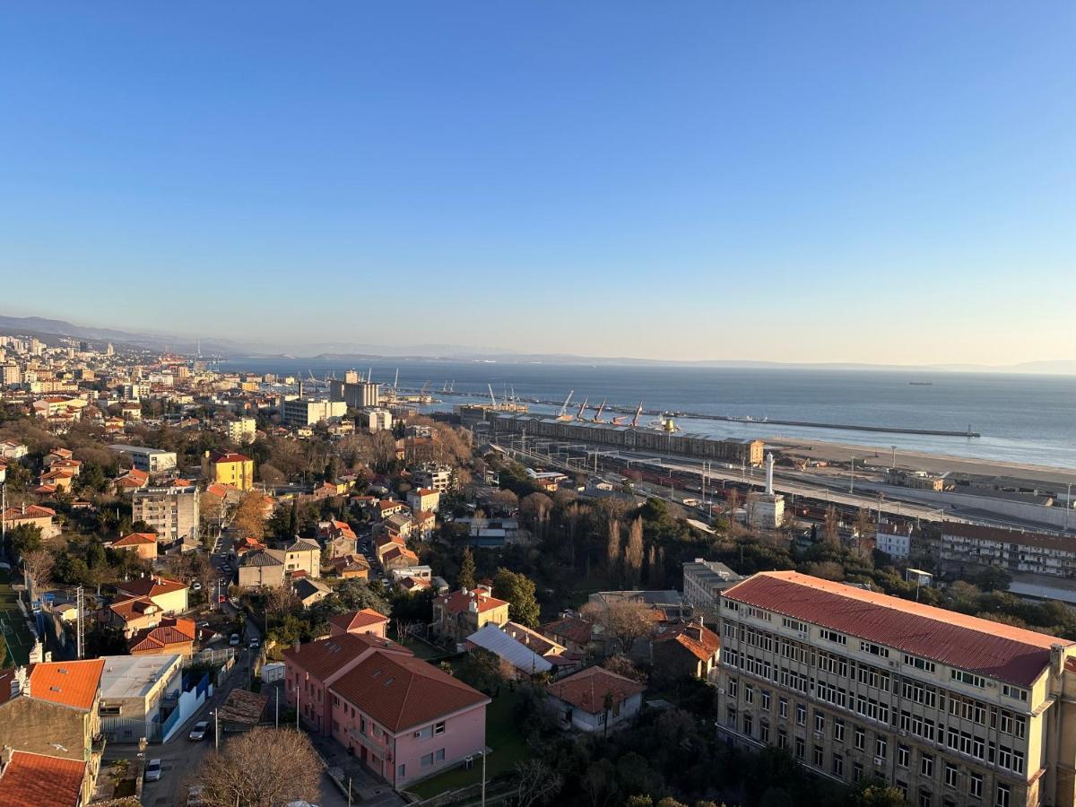 Apartment Sky Rijeka Ngoại thất bức ảnh